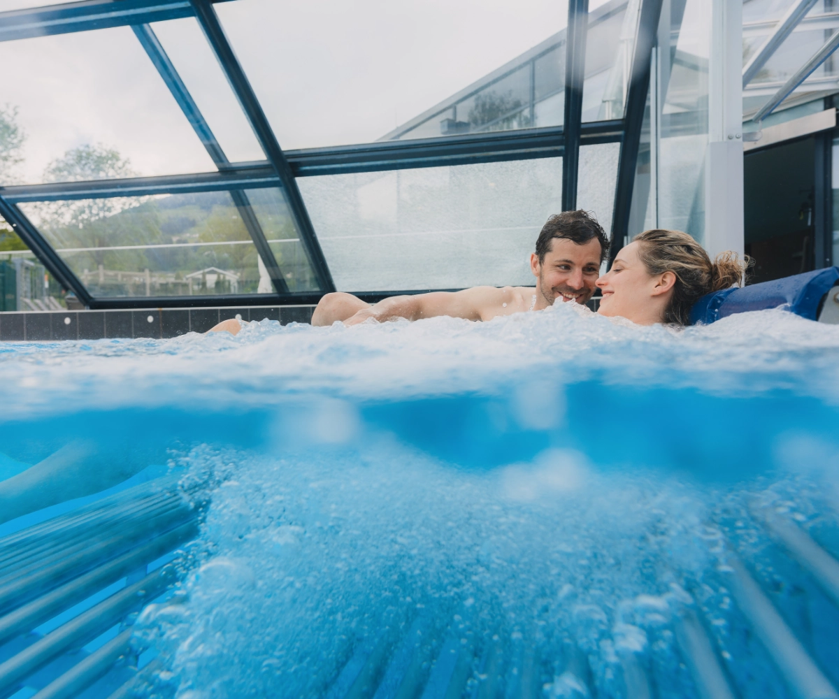 Sole Becken Therme Zillertal